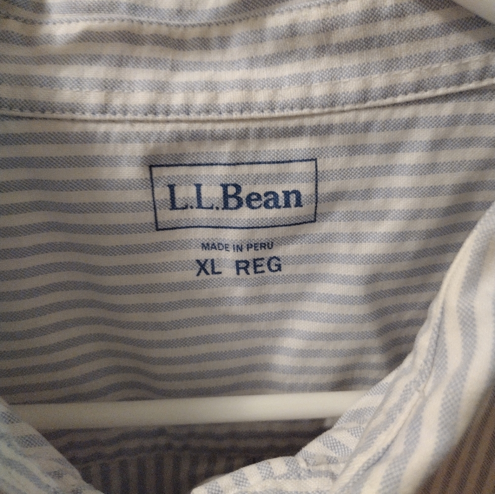 L.L. Bean button down - Picture 3 of 4